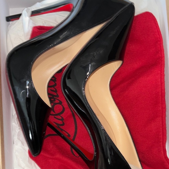 Christian Louboutin Black Patent Pointed-Toe Pumps with Red Sole - Picture 6 of 6